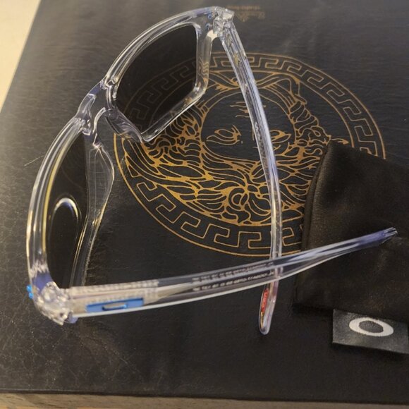 Oakley Holbrook USA Transparent frame, Blue mirror glasses - Picture 3 of 8